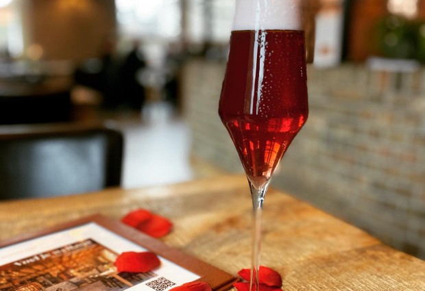 Valentijnsdag diner in Ootmarsum bij Gasterij Oatmössche